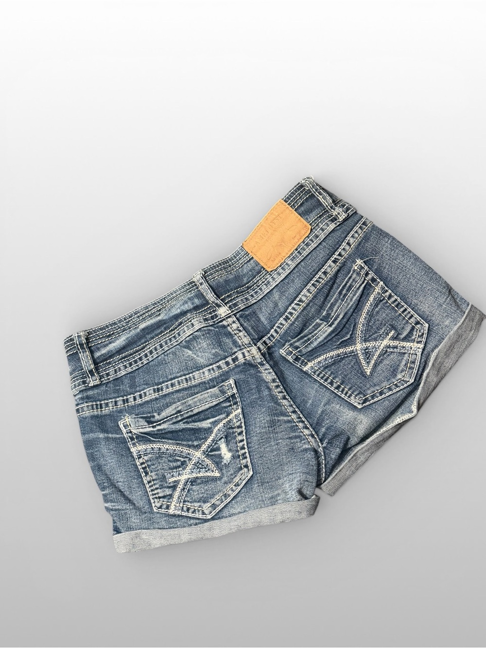 Amethyst Y2K Distressed Denim Shorts Low Rise Cuffed Festival 3
